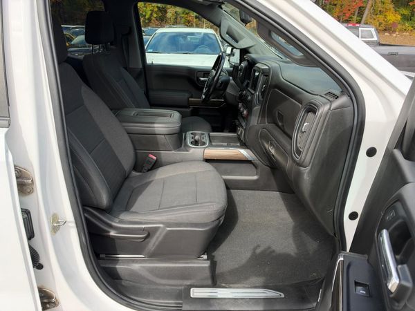 2019 CHEVROLET SILVERADO RST