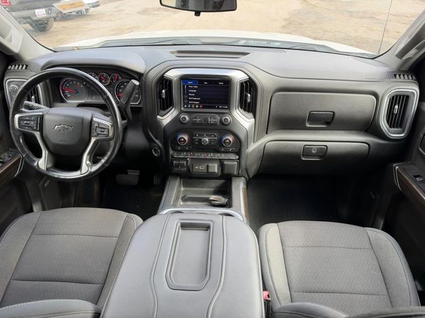 2019 CHEVROLET SILVERADO RST