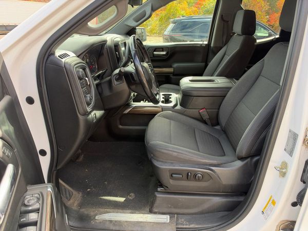 2019 CHEVROLET SILVERADO RST
