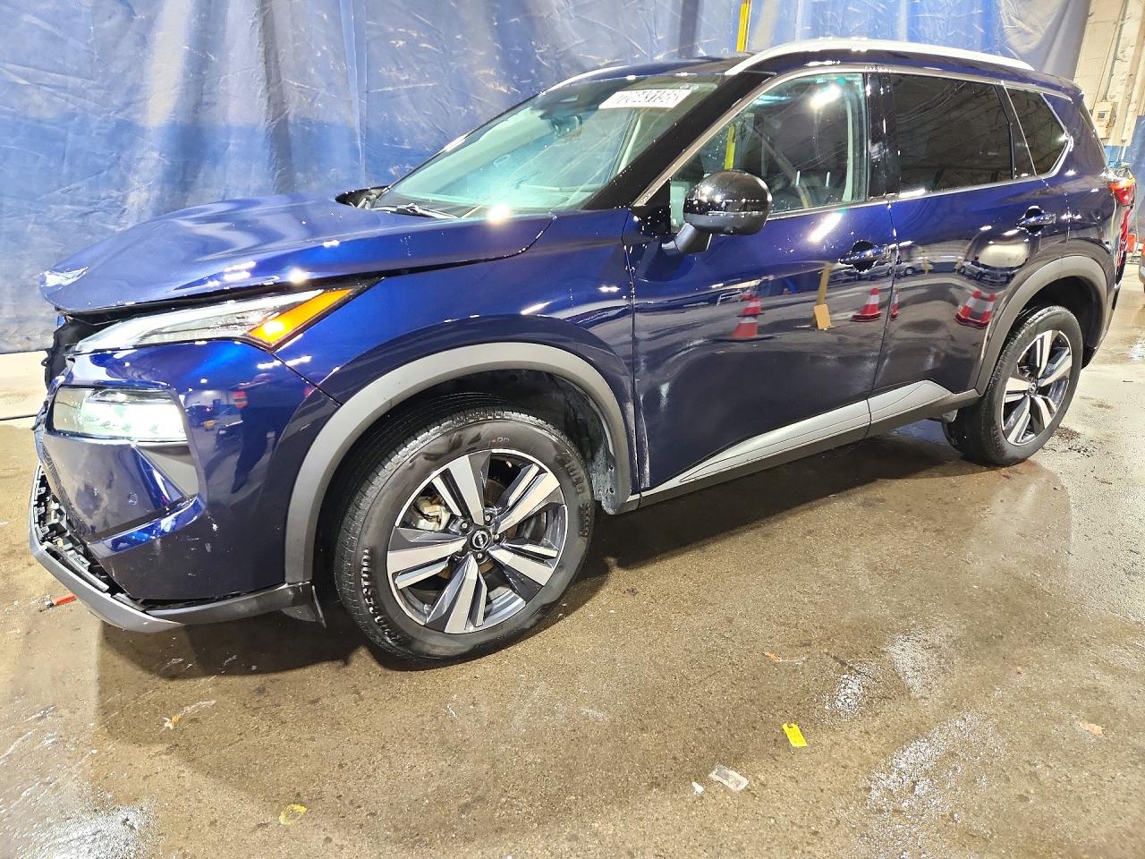 2026 NISSAN ROGUE SL — Front 3/4