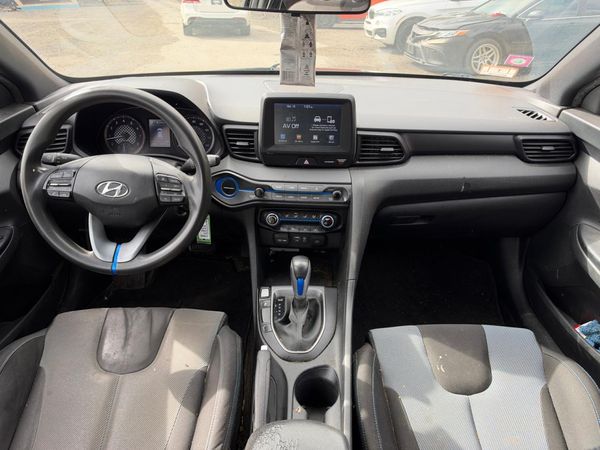 2019 HYUNDAI VELOSTER 2.0L and 2.0L Premium