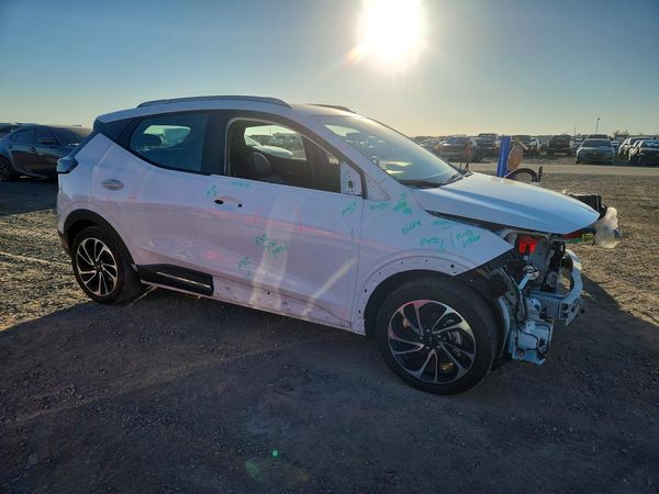 2023 CHEVROLET BOLT Premier — Passenger 3/4