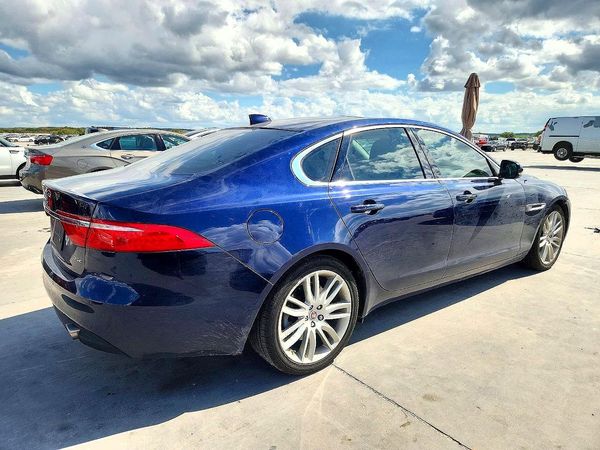 2016 JAGUAR XF Prestige — PSRA