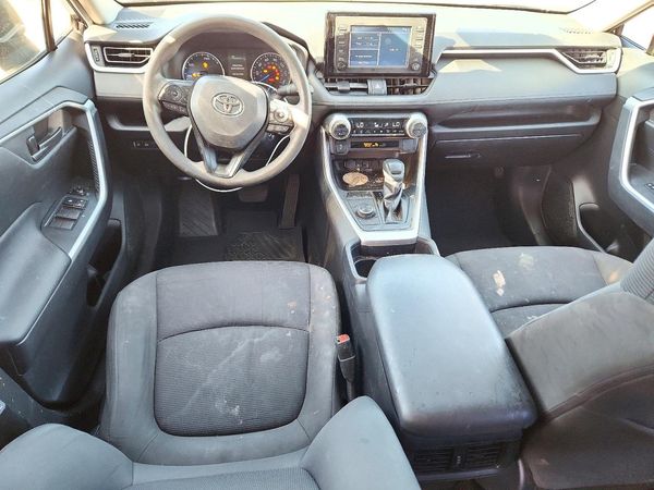 2019 TOYOTA RAV4 LE HV 4WD — CKPT