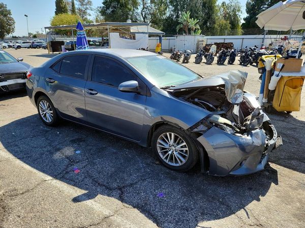 2014 TOYOTA COROLLA L/LE — Passenger 3/4