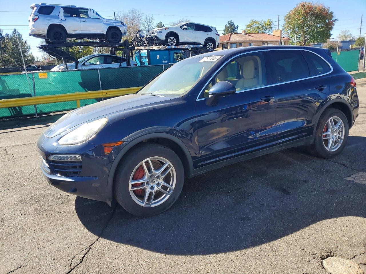 2013 PORSCHE CAYENNE — Front 3/4