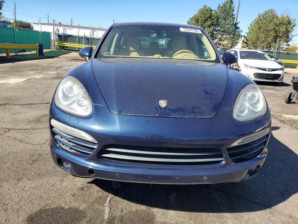 2013 PORSCHE CAYENNE — DIRF