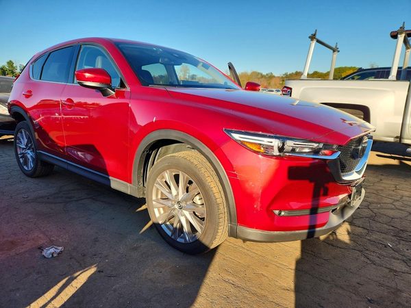 2021 MAZDA CX-5 Grand Touring — Passenger 3/4