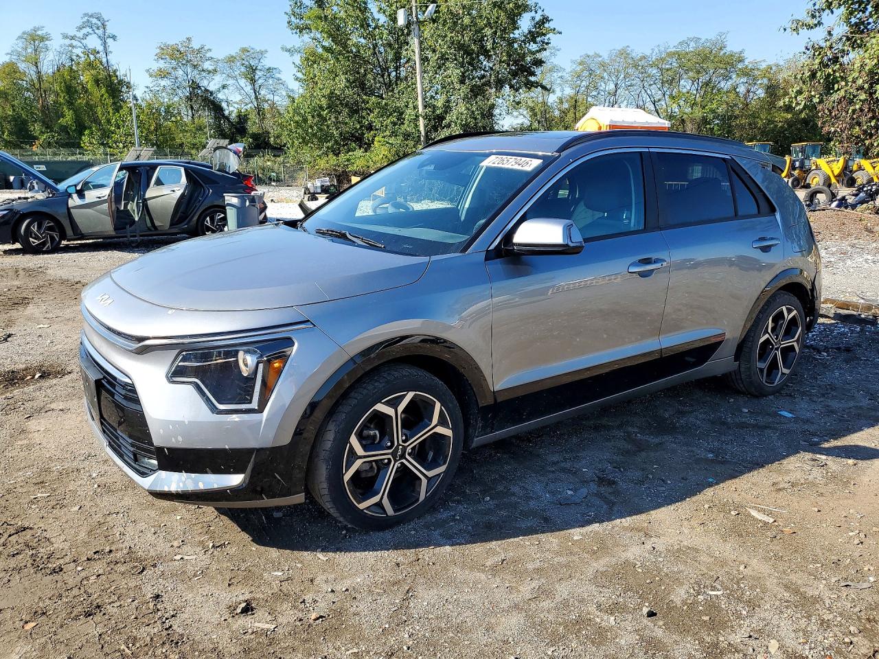 2023 KIA NIRO EX — Front 3/4