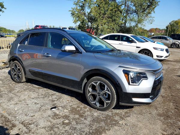 2023 KIA NIRO EX — Passenger 3/4