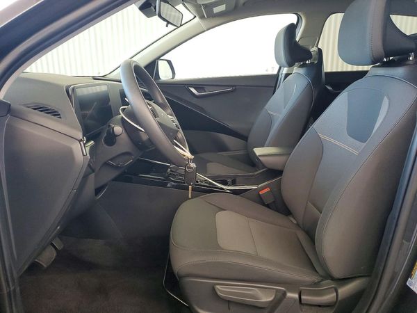 2026 KIA NIRO LX — DENT