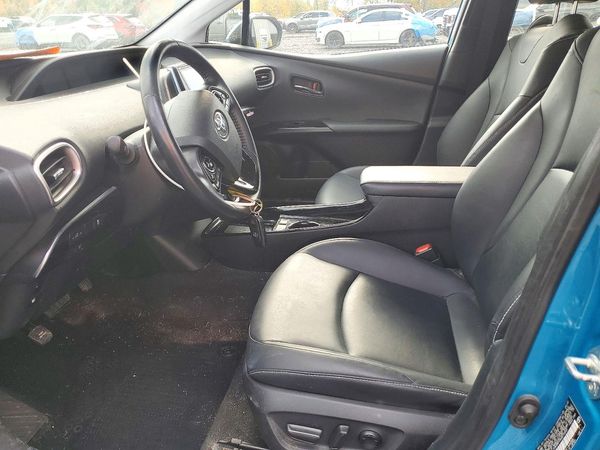 2022 TOYOTA PRIUS — DENT