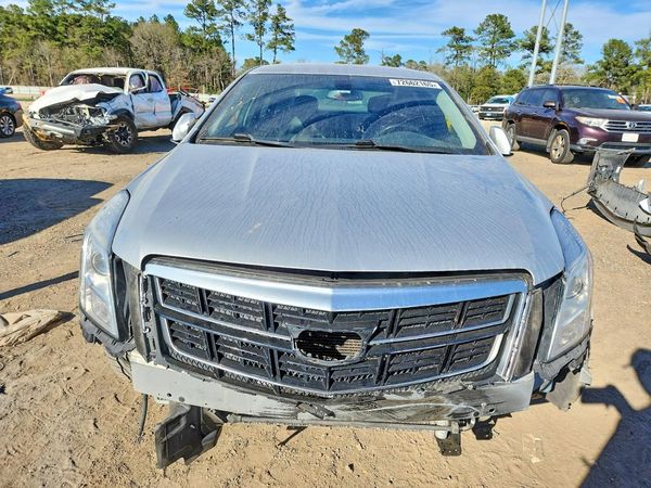2017 CADILLAC XTS Luxury