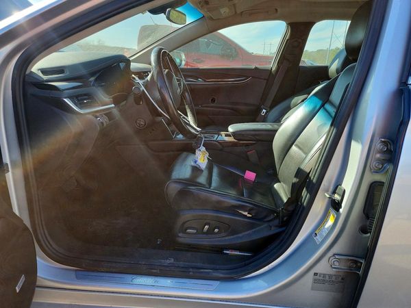 2017 CADILLAC XTS Luxury