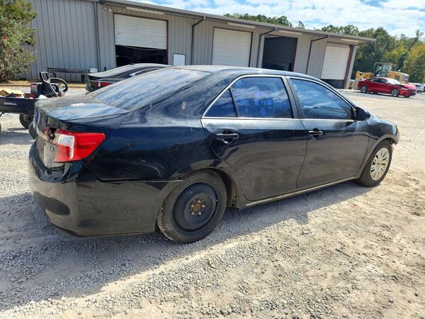2014 TOYOTA CAMRY — PSRA