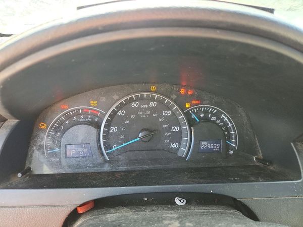 2014 TOYOTA CAMRY — ODOM