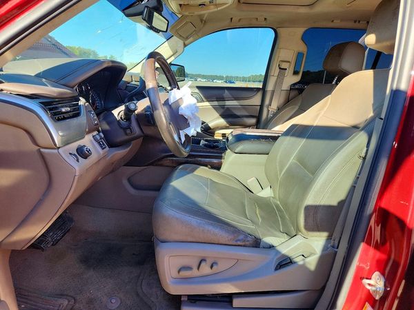 2016 CHEVROLET TAHOE LT — DENT