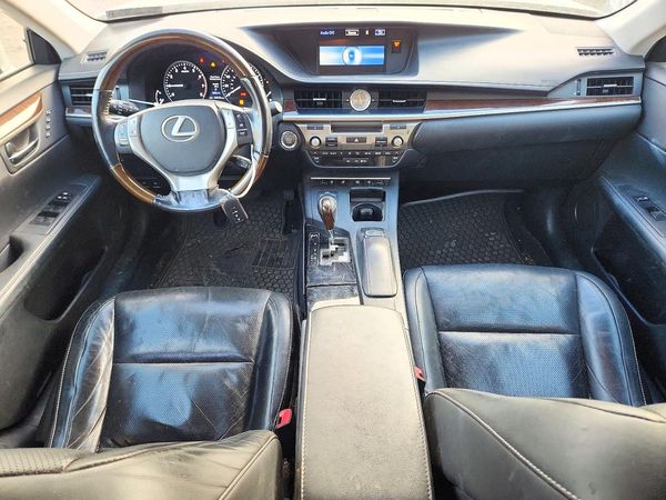 2015 LEXUS ES 350 — CKPT
