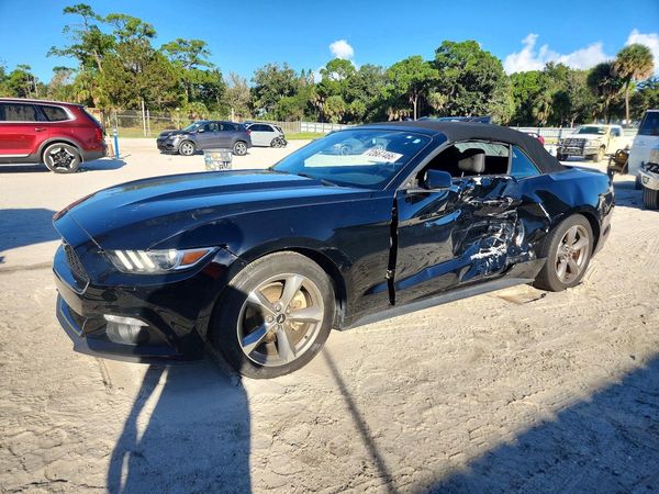 2017 FORD MUSTANG V6 Convertible — Front 3/4