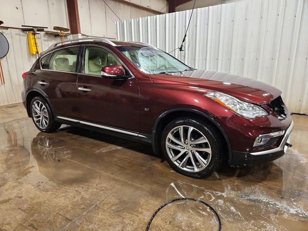 2017 INFINITI QX50 — Passenger 3/4