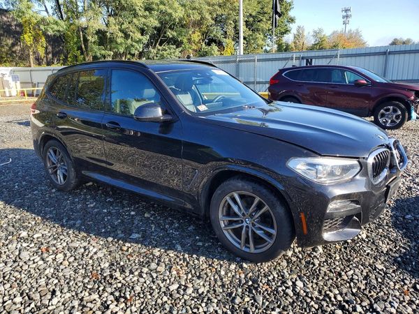 2020 BMW X3 xDrive30i — Passenger 3/4