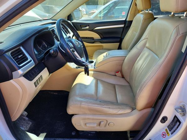 2014 TOYOTA HIGHLANDER Base/Hybrid — DENT