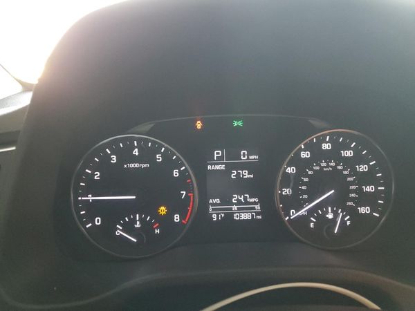 2017 HYUNDAI ELANTRA SE Base