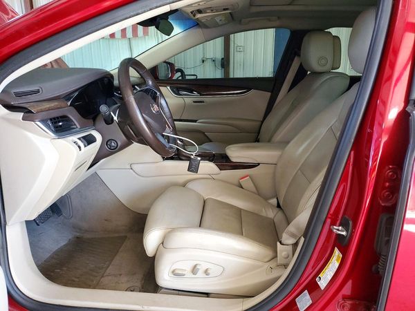2014 CADILLAC XTS Luxury — DENT