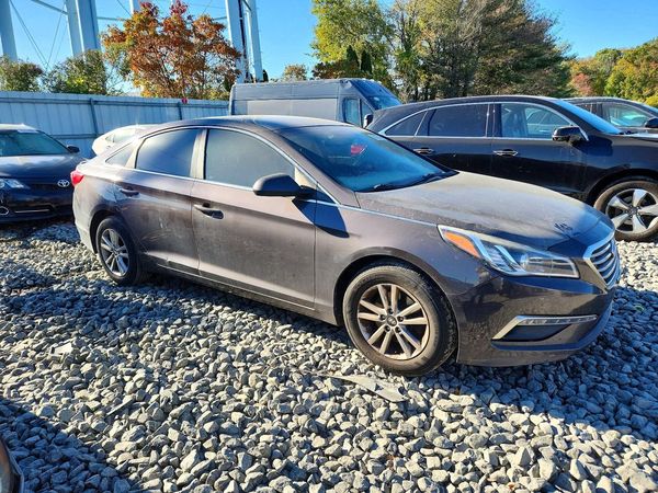 2015 HYUNDAI SONATA SE, ECO — Passenger 3/4