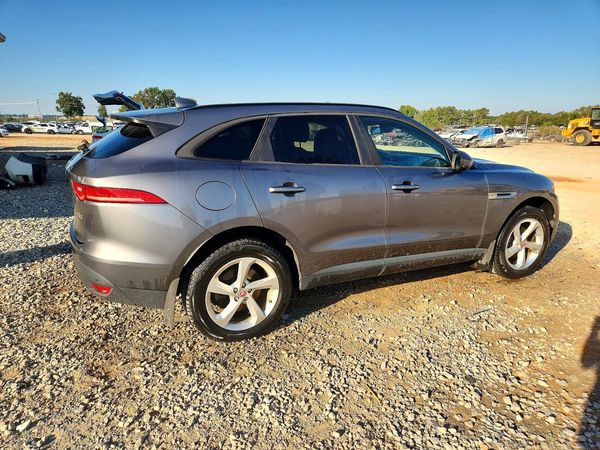 2018 JAGUAR F-PACE Premium — PSRA