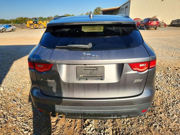 2018 JAGUAR F-PACE Premium — DIRR