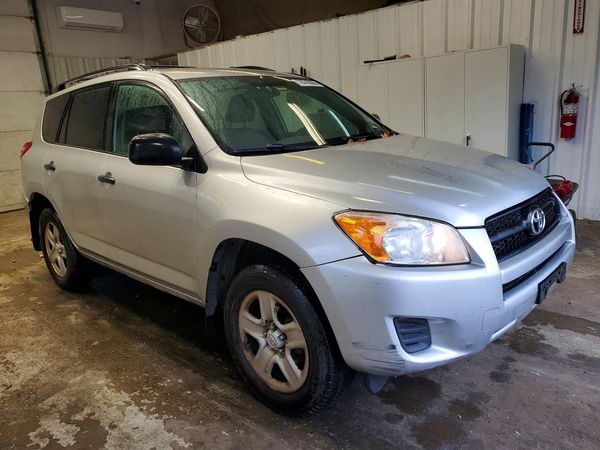 2012 TOYOTA RAV4 Standard — Passenger 3/4