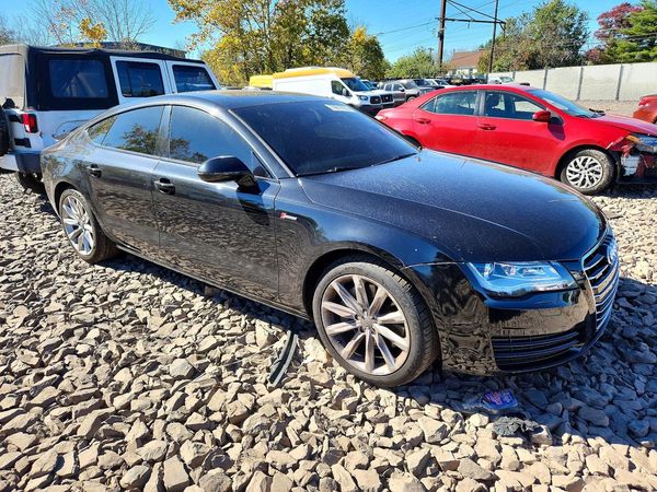2015 AUDI A7 — Passenger 3/4