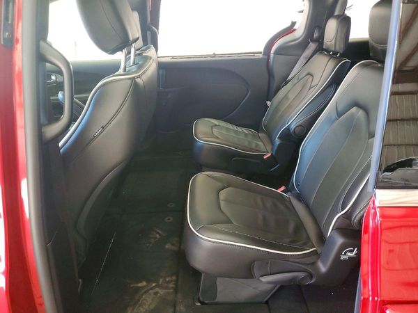 2027 CHRYSLER PACIFICA Limited — PSRS