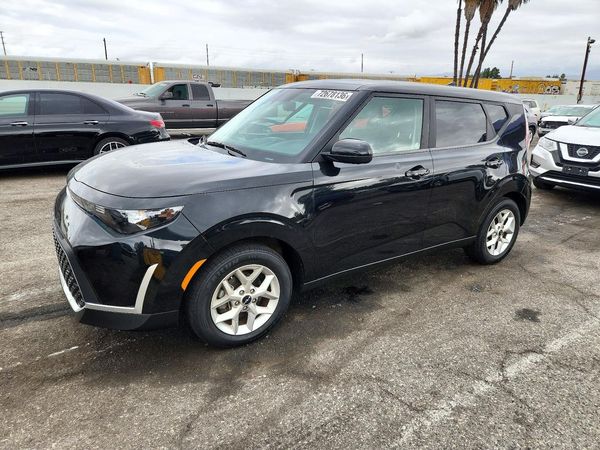 2023 KIA SOUL LX, S — Front 3/4