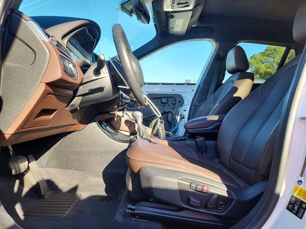 2016 BMW X1 xDrive28i — DENT