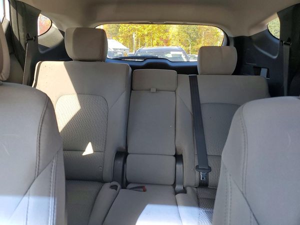 2017 HYUNDAI SANTA FE Base — SUVN