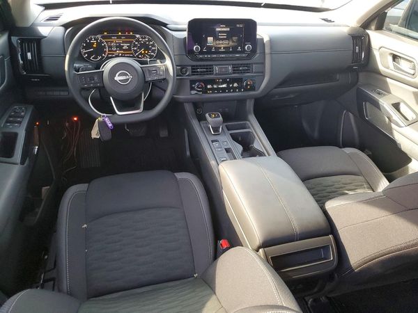 2025 NISSAN PATHFINDER