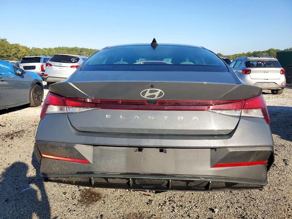 2024 HYUNDAI ELANTRA SEL — DIRR