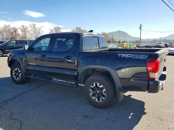 2017 TOYOTA TACOMA