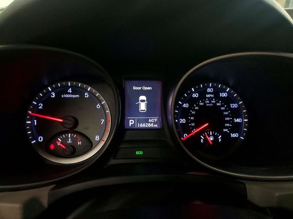 2016 HYUNDAI SANTA FE Base — ODOM