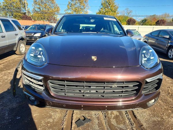 2015 PORSCHE CAYENNE — DIRF