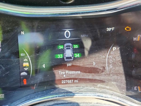 2014 JEEP CHEROKEE Limited — ODOM
