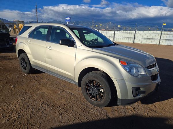 2015 CHEVROLET EQUINOX LS — Passenger 3/4