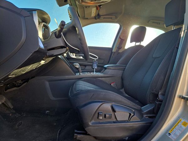 2015 CHEVROLET EQUINOX LS — DENT