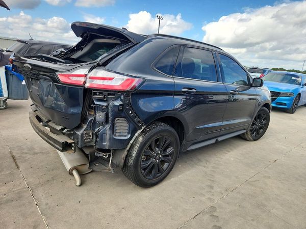 2022 FORD EDGE SE — PSRA