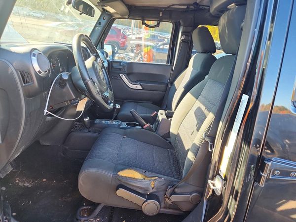 2012 JEEP WRANGLER Sahara — DENT