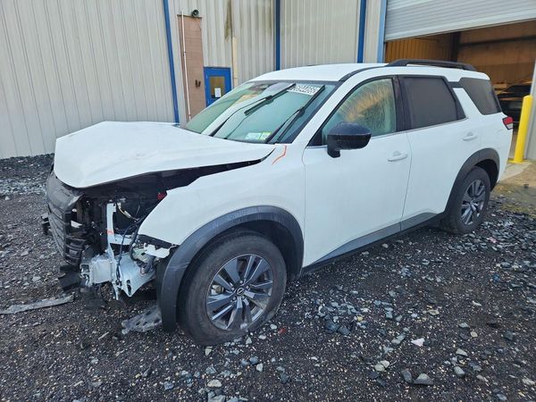 2026 NISSAN PATHFINDER SV — Front 3/4