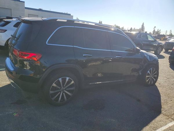 2021 MERCEDES-BENZ GLB GLB250