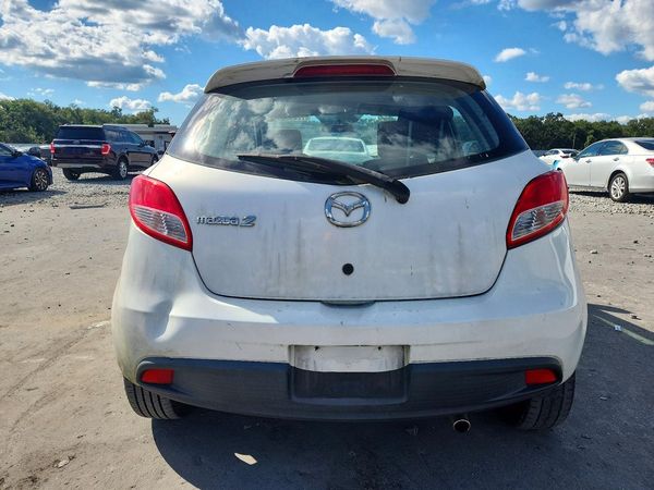 2013 MAZDA 2 Touring/GS — DIRR